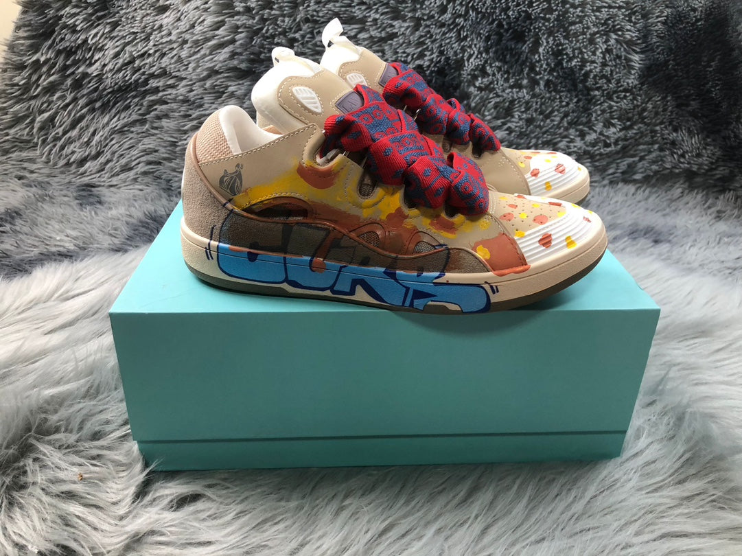 Lanvin Curb