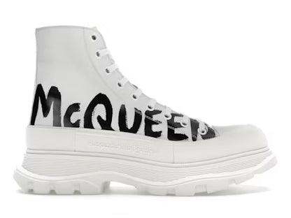 Alexander McQueen Tread Bota Slick Cuero